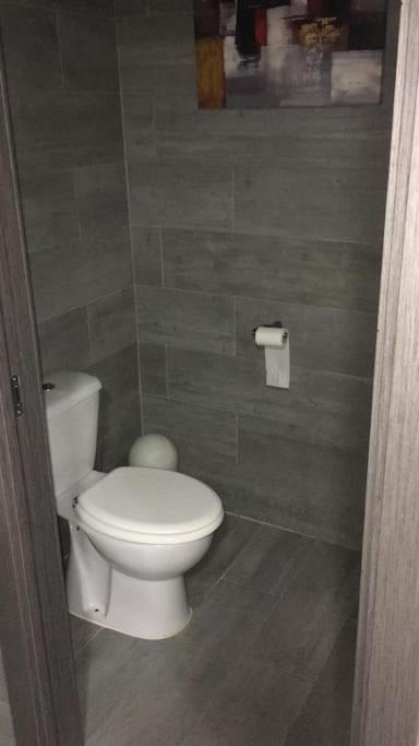 Apartamento A, A 3 Minutos De La Estacion Central De Bus Y Tren Malaga Ngoại thất bức ảnh